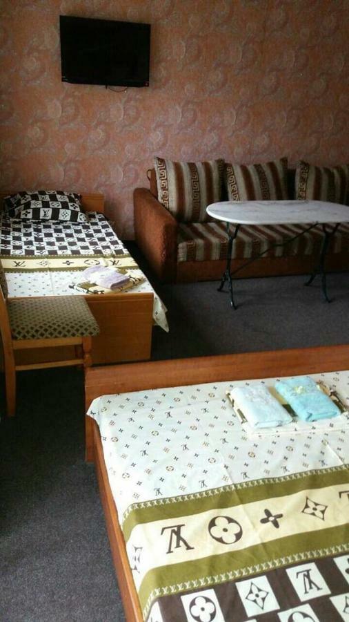 Imperial Hotel Krivoy Rog Kryvyi Rih Buitenkant foto
